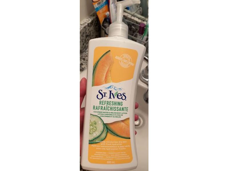 St. Ives Refreshing Body Lotion – Cucumber & Melon, 600ml